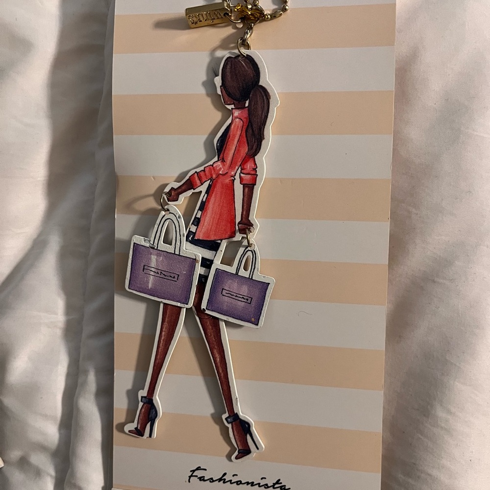 Brand New Winks Metal Gift Tag with gold Metal clasp Luggage Tag Gift Tag